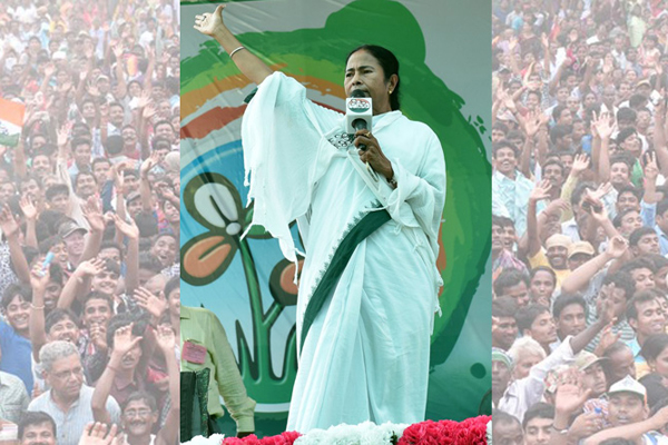 মমতার মন্ত্রিসভায় অর্ধেকই কোটিপতি!