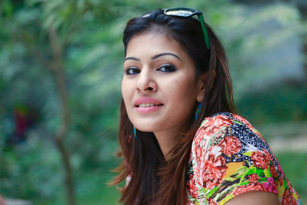ফের ঘর ভাঙার গুঞ্জন তিন্নির!