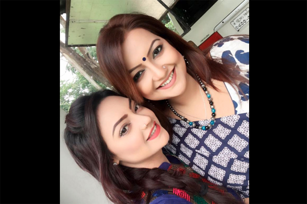 ঈশানার দুলাভাই হিল্লোল!