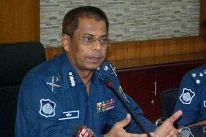 'গুলশান-শোলাকিয়া হামলায় অস্ত্রের যোগানদাতারা শনাক্ত'