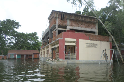 সিরাজগঞ্জ বন্যা পরিস্থতির আরো অবনতি