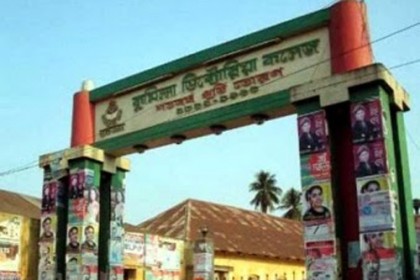 জঙ্গি সন্দেহে কুমিল্লা ভিক্টোরিয়া কলেজের ৩ ছাত্রী আটক
