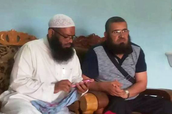 টেকনাফে রোহিঙ্গা জঙ্গির গোপন বৈঠক; বিদেশী নাগরিকসহ আটক ৪