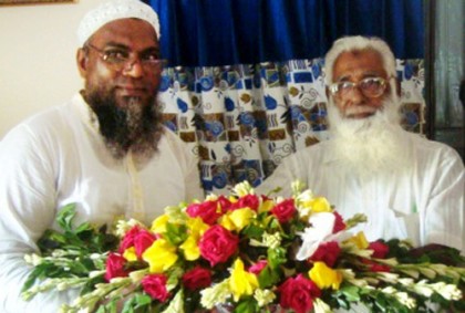 ৩৯ বছর পর দায়িত্ব ছাড়লেন ইউপি চেয়ারম্যান