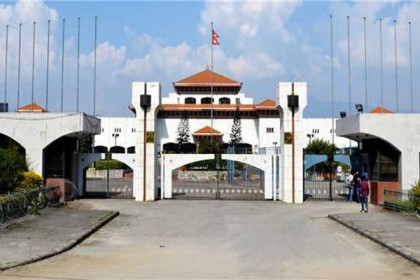 নেপালে ২৬ বছরে ২৪ বার প্রধানমন্ত্রী বদল