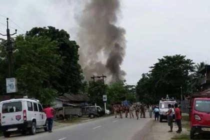 আসামে সন্ত্রাসী হামলায় নিহত ১৪