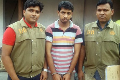 কুবি ছাত্রলীগ নেতা হত্যা মামলার আসামি বিপ্লব গ্রেফতার