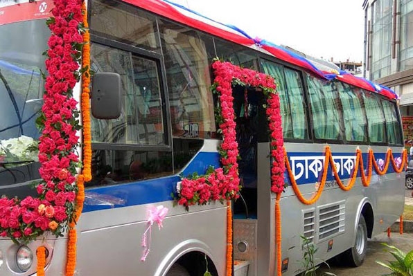 গুলশান-বনানীতে নতুন বাস-রিকশা চালু