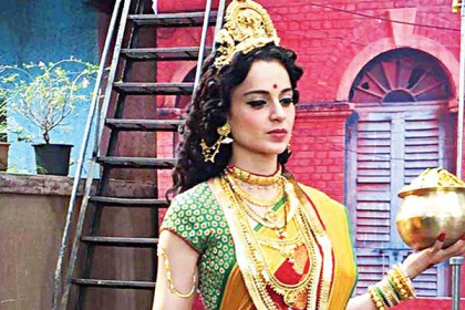 ময়লা দেখলেই গায়েব লক্ষ্মীদেবী কঙ্গনা