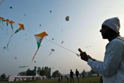ঘুড়ির সুতায় গলা কেটে শিশুসহ ৩ জন নিহত