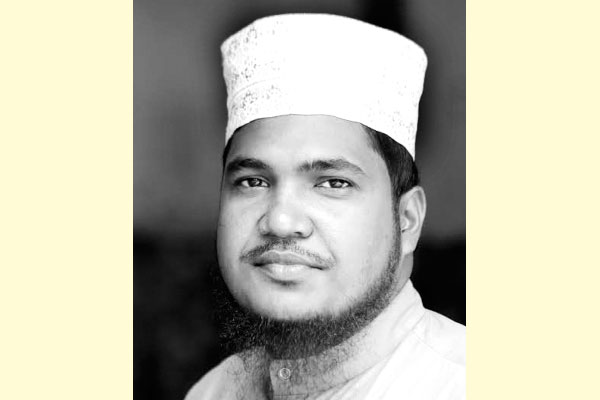 অন্যের দুঃখে দুঃখী না হলে মুসলমান হওয়া যায় না