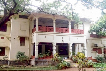ফ্রেমমুক্ত হবে রবীন্দ্রনাথের আঁকা ১৮০টি ছবি