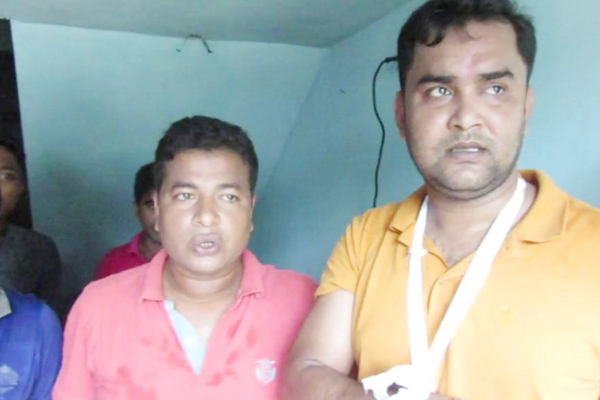 ছাত্রলীগের হামলায় ছাত্রদলের বিক্ষোভ মিছিল পণ্ড
