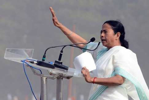 'মামলা তুলে নিলে ৬৫ হাজার শিক্ষক নিয়োগ করব'
