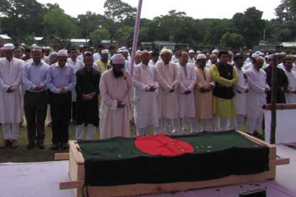 যশোরে চিরনিদ্রায় শায়িত হলেন মুহিতুল