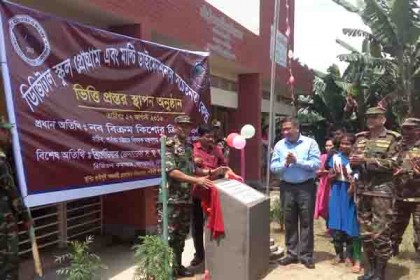 সাজেকে শিক্ষার আলো পৌঁছে দিতে ব্যতিক্রমী উদ্যোগ