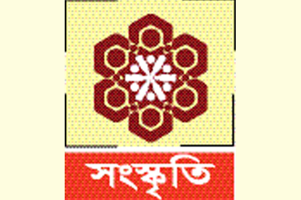 জন্মদিনে ভালোবাসায় সিক্ত মুস্তাফা মনোয়ার
