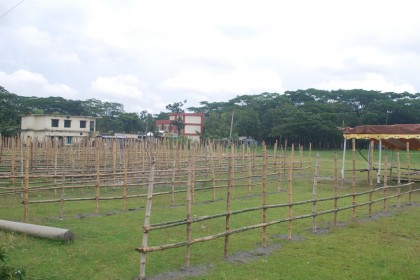 বরিশালে কোরবানির পশুর হাট বেড়েছে