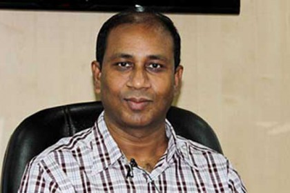 গুলশান হামলায় ‘বোমা প্রস্তুতকারীকে’ খুঁজছে পুলিশ