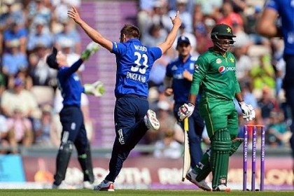 পরাজয়ের বেড়াজালে বন্দি পাকিস্তান
