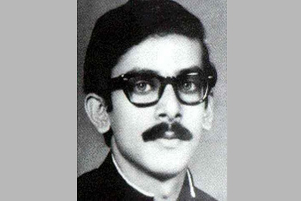 জাতীয় ক্রীড়া পুরস্কার পেলেন শেখ কামাল 
