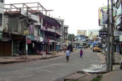 তিন পার্বত্য জেলায় সকাল-সন্ধ্যা হরতাল চলছে