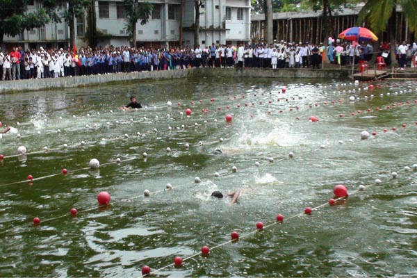 লক্ষ্মীপুরে প্রতিভাবান ২০ সাঁতারু বাছাই