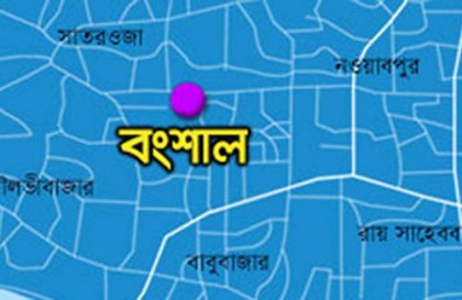 প্রতিপক্ষের ধাক্কায় স্যুয়ারেজ লাইনে পড়ে ব্যবসায়ীর মৃত্যু