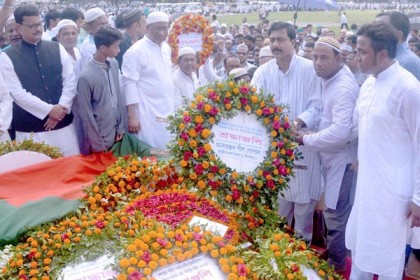 এ্যাড. এম আব্দুর রহিমের জানাযা অনুষ্ঠিত

