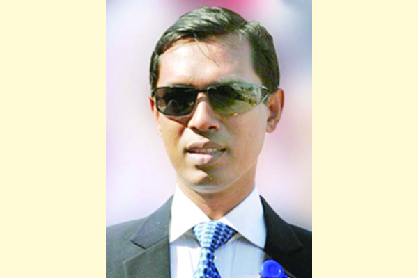 বাবুলের 'খোঁজ নেই' বাবার কাছে