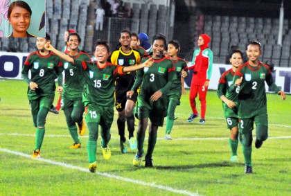 কলসিন্দুরের নারী ফুটবলারের বাবাকে পেটালেন শিক্ষক