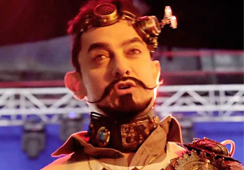 ‘সিক্রেট সুপারস্টার’ আমিরের ‘ক্রেজি’ লুক