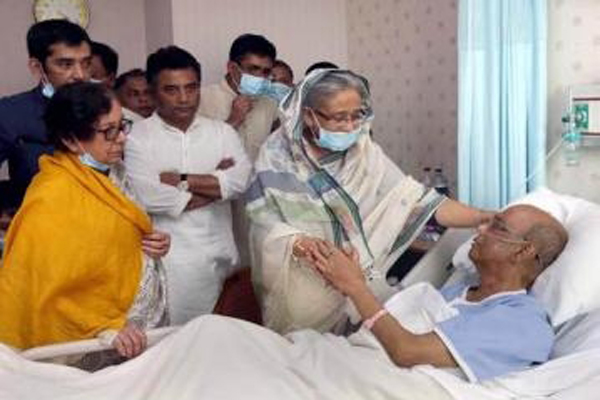 সৈয়দ শামসুল হকের চিকিৎসার দায়িত্ব নিলেন প্রধানমন্ত্রী