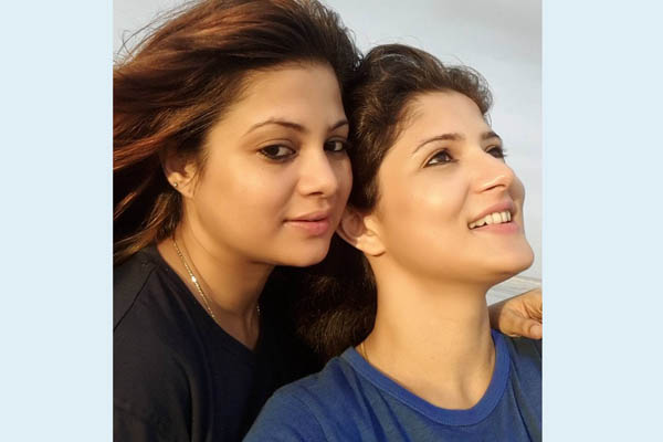 নায়িকা হয়ে আসছেন শ্রাবন্তীর বড় বোন