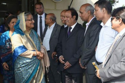 লন্ডন ছাড়লেন প্রধানমন্ত্রী শেখ হাসিনা