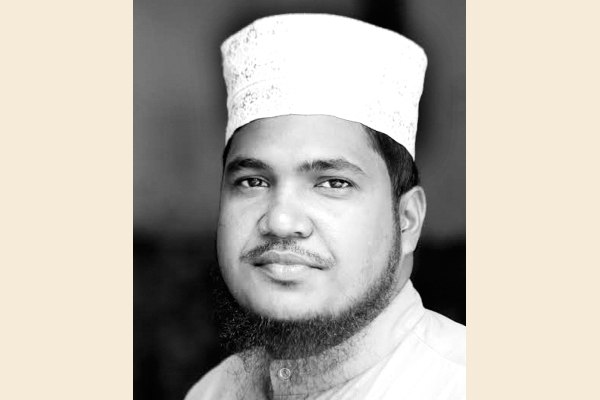 মুমিনদের বিনয়ী ও সদাচরণের অধিকারী হতে হবে