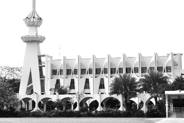 শরিয়তের দৃষ্টিতে মসজিদে ইমামতির যোগ্যতা