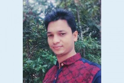 ইনানীতে সড়ক দুর্ঘটনায় মোটরসাইকেল আরোহী নিহত