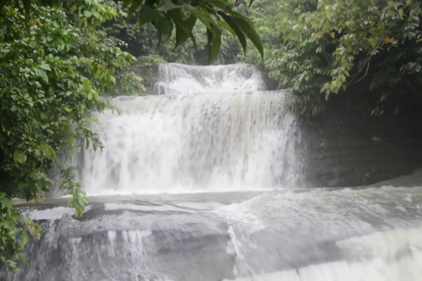 ঘুরে এলাম খৈয়াছড়া 
