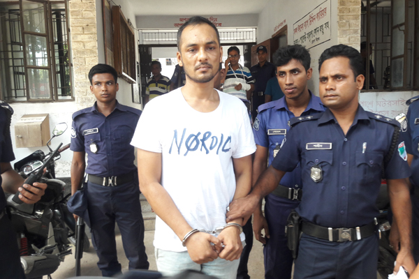 সেই এমপি পুত্র রুমন গ্রেফতার