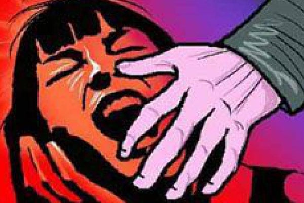 সাভারে সপ্তম শ্রেণির ছাত্রীকে ধর্ষণ
