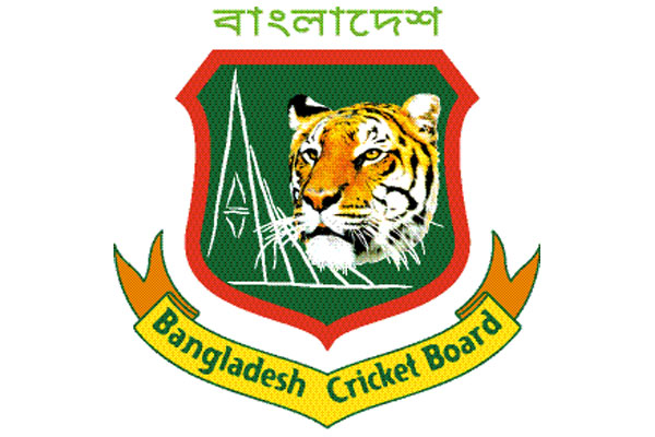 দেখা মিলছে নতুন মুখের