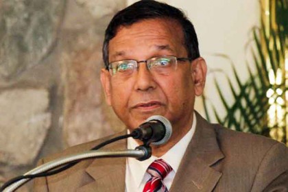 'কানাডায় নূর চৌধুরীর আশ্রয় বাতিলের খবর অসত্য'