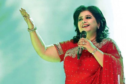 লন্ডন মাতালেন রুনা লায়লা