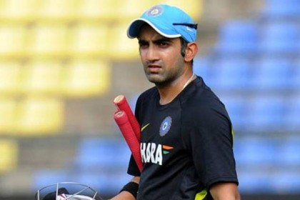 'মিয়াঁদাদ কি ইয়ার্কি মারছে, এই সময় পাক-ভারত খেলতে চায়'
