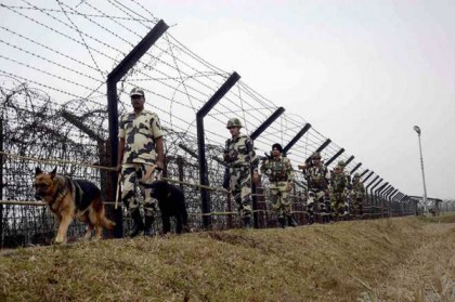পাকিস্তান সীমান্তে 'স্মার্ট ফেন্স' তৈরি করছে ভারত
