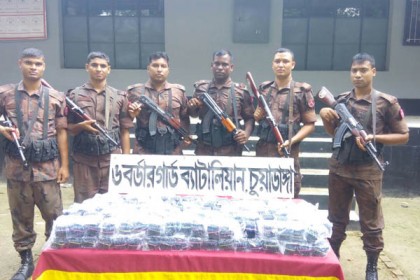 চুয়াডাঙ্গায় ভারতীয় যৌন উত্তেজক ট্যাবলেট আটক