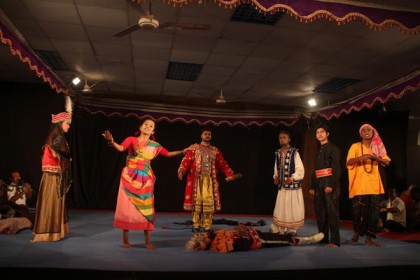 জবিতে 'গঙ্গা থেকে বুড়িগঙ্গা' মঞ্চায়িত