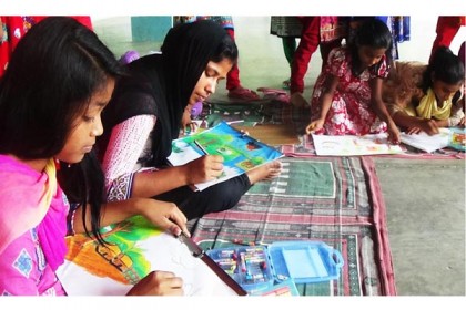 কন্যা শিশু দিবসে এতিম শিশুদের চিত্রাংকন প্রতিযোগিতা

