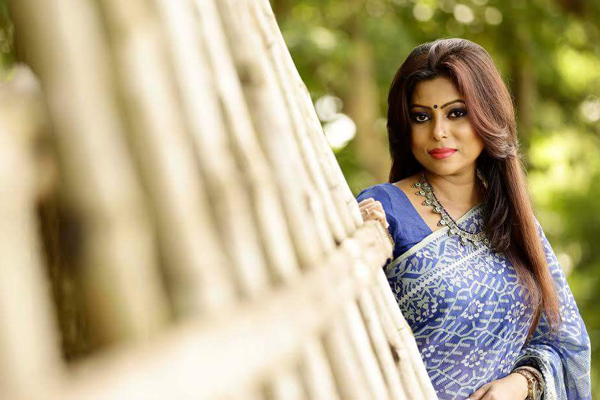 পূজার গানের মিউজিক ভিডিও নিয়ে অণিমা রায়